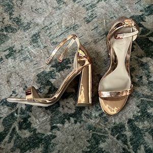 Rose gold size 38 women block heels. Never worn heel height about 4 inches.